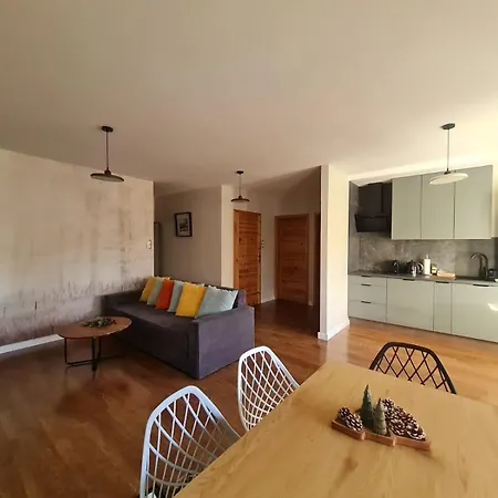 Apartament Home4you